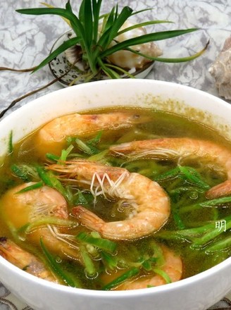 Sea Prawn and Radish Soup recipe