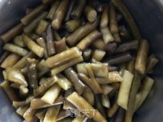 Hot and Sour Sea Bamboo Shoots recipe