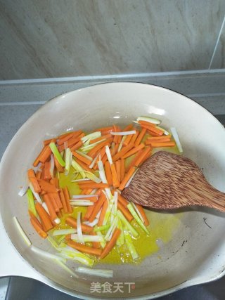 Stir-fried Cabbage with Dried Tofu recipe