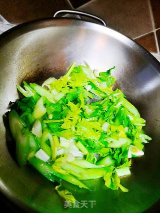 Vegetarian Stir-fried Celery recipe