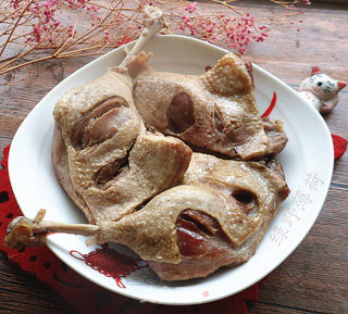 Appetizing Food-salted Duck with Peppercorns recipe