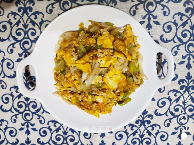 How to Make Scrambled Eggs with Green Onions recipe