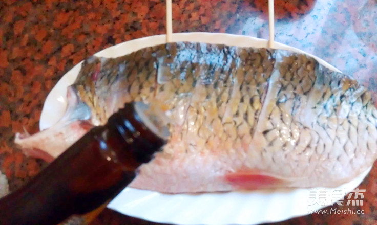 Steamed Fish with Basil Chopped Pepper recipe
