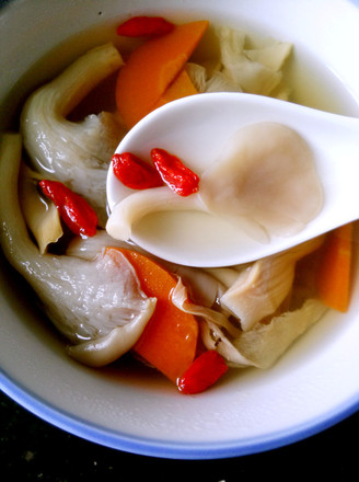 Dried Bamboo Shoots and Mushroom Soup recipe