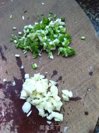 Carmine Shredded Radish in Cold Dressing recipe