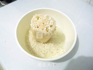 Rock Sugar, Red Dates, Glutinous Rice and Lotus Root recipe