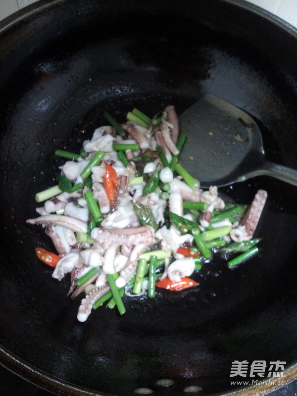 Spicy Squid with Cumin recipe