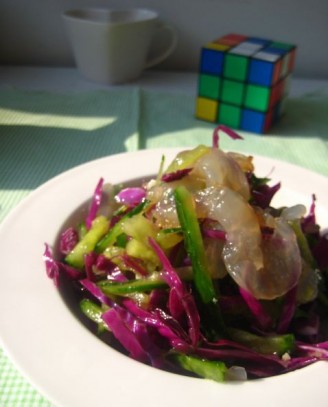 Purple Cabbage Mixed with Jellyfish recipe