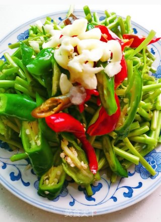 Stir-fried Luncheon Meat with Water Spinach recipe