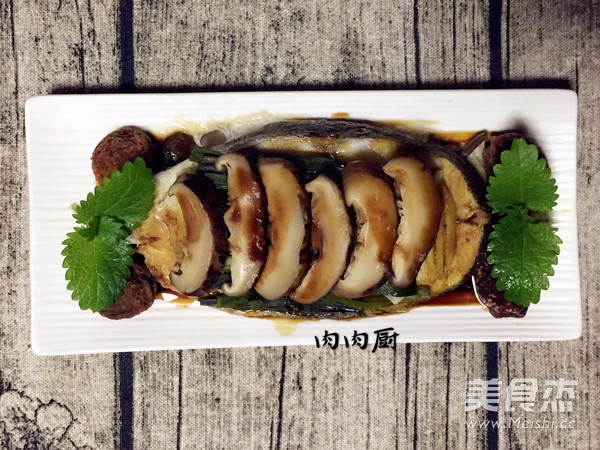 "the Nutritionist on The Table", Steamed Cod Meat with Plum and Shiitake Mushrooms recipe