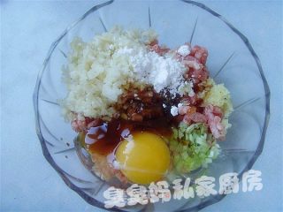 Oily Gluten Stuffed Meat recipe