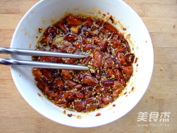 Garlic Oil with Chili Sauce recipe