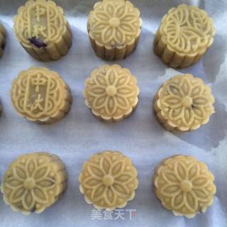 Purple Sweet Potato Mooncake recipe