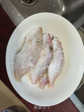 Frying and Peeling Fish recipe