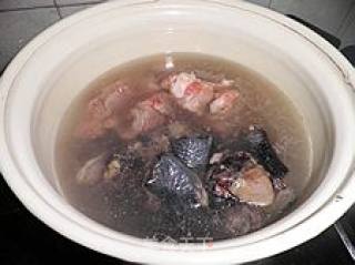 Twenty-one Nourishing and Nutritious Soup of The New Year Dishes-----stewed Silky Chicken Ginkgo Ribs Soup recipe