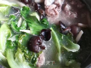 Three Fresh Soup with Fungus and Mushroom recipe