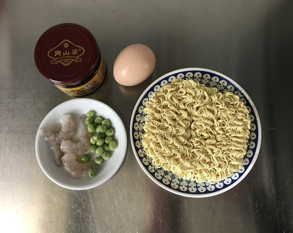 Spicy Beef Sauce Noodles recipe