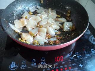 Stir-fried Tofu with Mushrooms and Taro---daxi Big Beef Seasoning Edition recipe