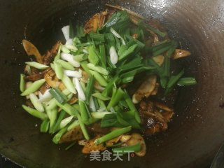 Fresh Bamboo Shoots and Ginger Twice Cooked Pork recipe