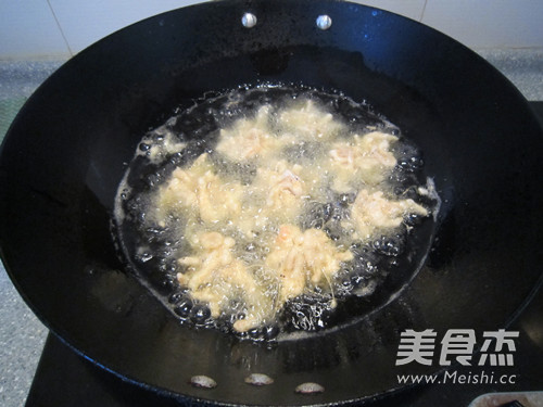 Crispy Dry Fried Small Sea Prawns recipe