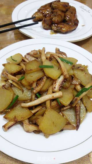 Squid Fried Potatoes recipe