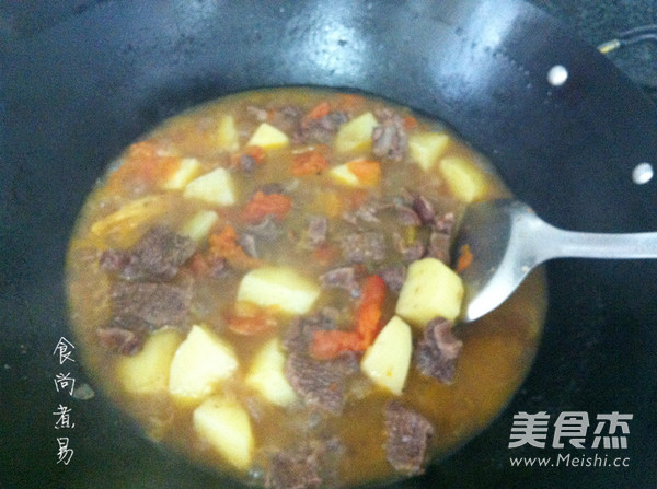 Stewed Beef Brisket with Tomato and Potato recipe