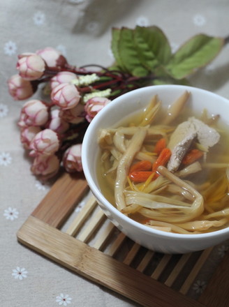 Daylily Lean Meat Soup recipe