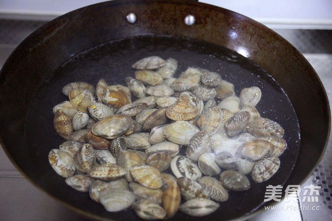 Spicy Fried Clams recipe