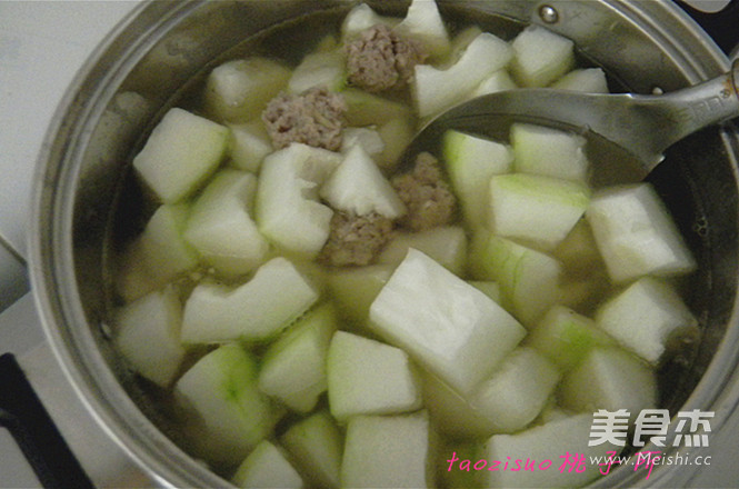 Winter Melon Boiled Meatballs recipe