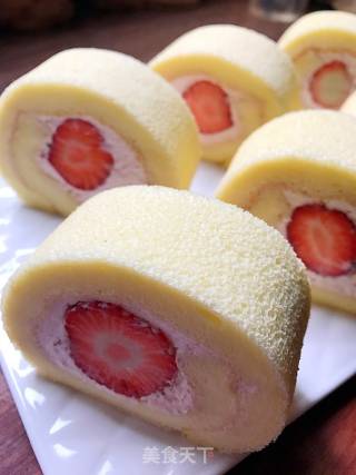 #四session Baking Contest and is Love to Eat Festival#strawberry Cream Cake Roll recipe