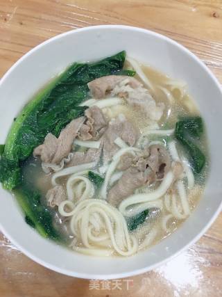 Hot Noodles with Lamb Rolls recipe