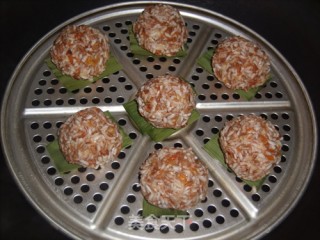 Golden Cordyceps Red Rice Balls recipe