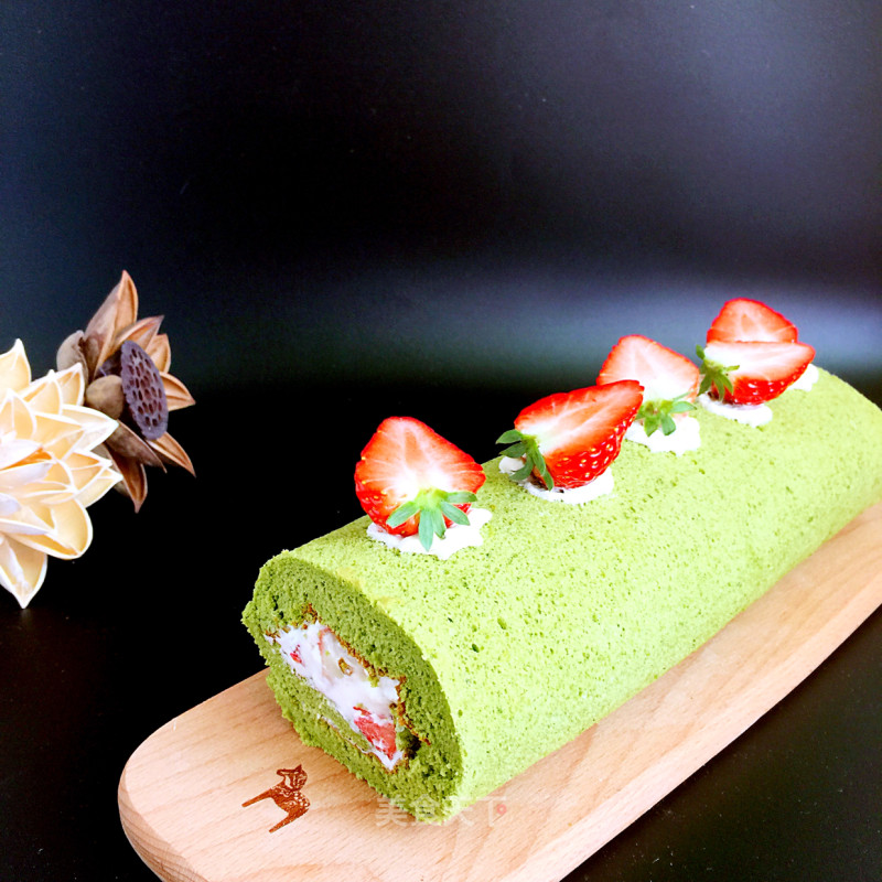 Matcha Strawberry Roll recipe