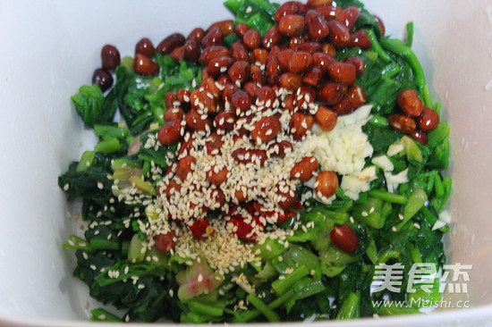 Nuts Spinach recipe