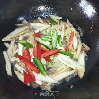 Stir-fried Dried Bean Curd with Rice White recipe