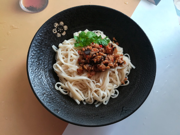 Noodles with Mushroom Sauce recipe