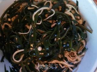 Golden Needle Mushroom Mixed Seaweed Shreds recipe