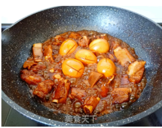 Braised Pork Ribs and Marinated Egg recipe