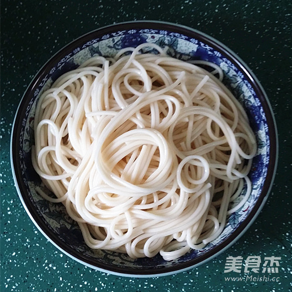 Noodles with Vegetable Sauce recipe