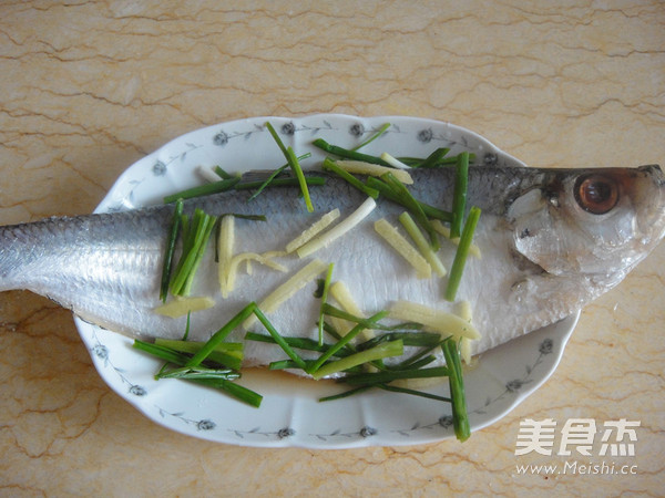 Steamed Soy Carp recipe