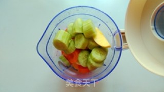 Pineapple Apple Carrot Juice recipe