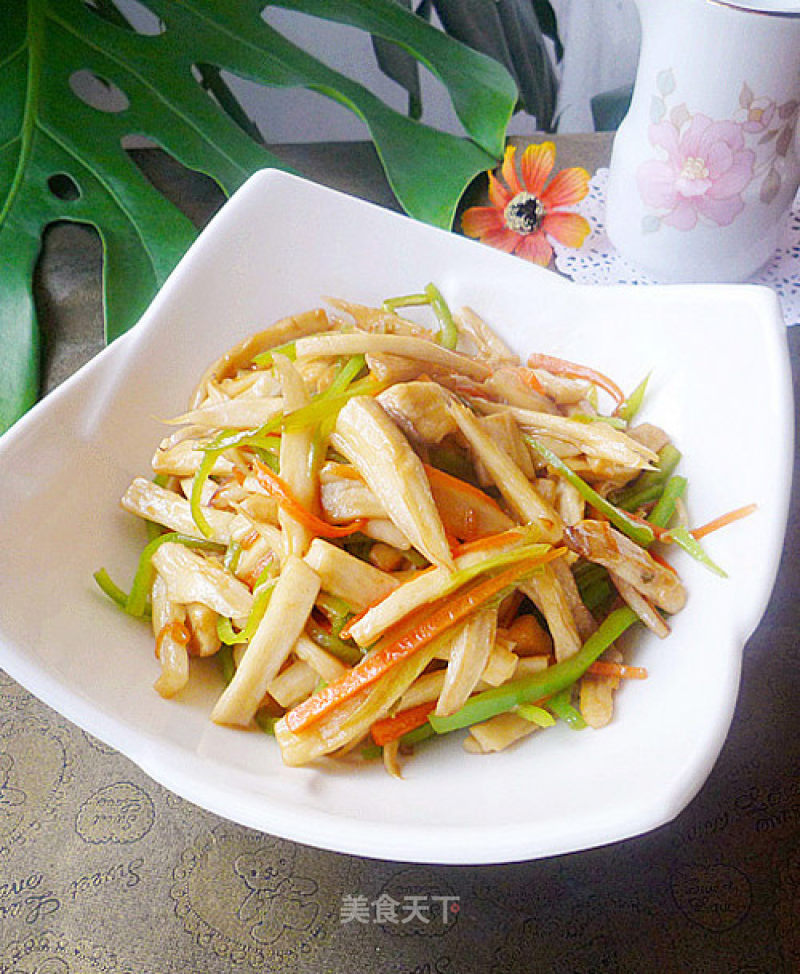 Three Shredded Eryngii Mushrooms recipe