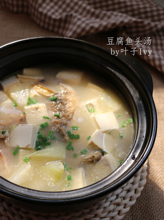 Zucchini Fish Head Tofu Soup recipe
