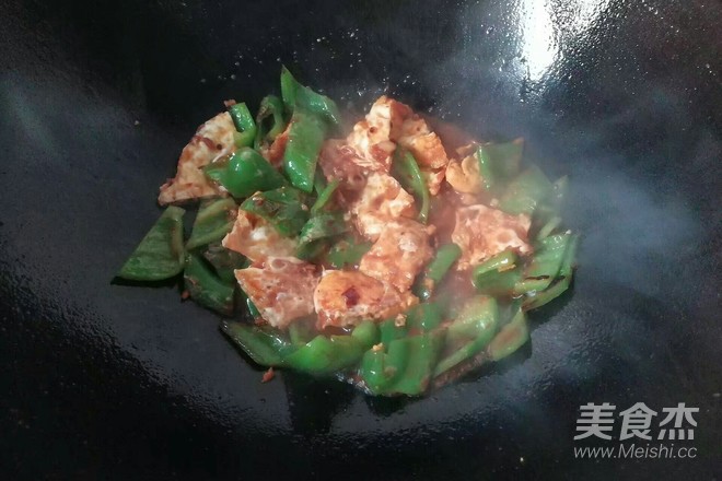 Sauce Poached Egg recipe