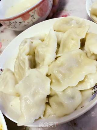 Mother's Version of Spanish Mackerel Fried Dumplings recipe