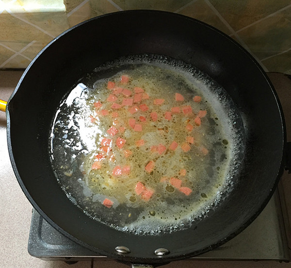 Salted Egg Boiled Red Amaranth Soup recipe