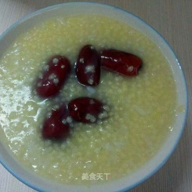 Replenishing Qi and Blood Ruoqiang Red Dates Millet Porridge, Women Should Drink A Cup Every Day