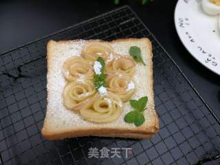 Apple Rose Toast recipe