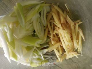 Spicy Secret Flower Clams recipe