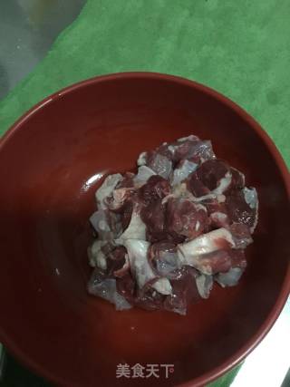 Stewed Beef Brisket with Tomato and Radish recipe